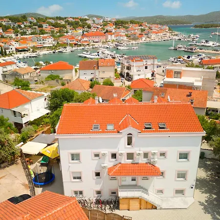 Sabb Apartment Jezera
